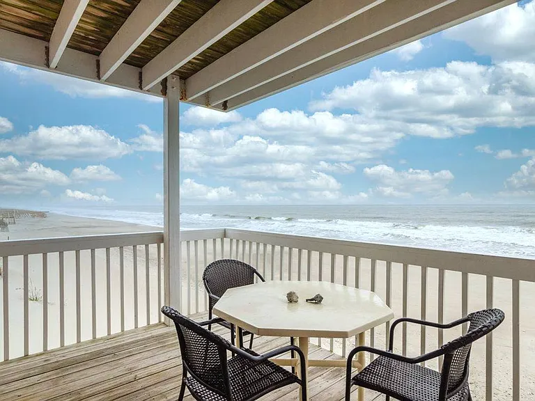 1101 Sand Dollar Ct — Photo 9