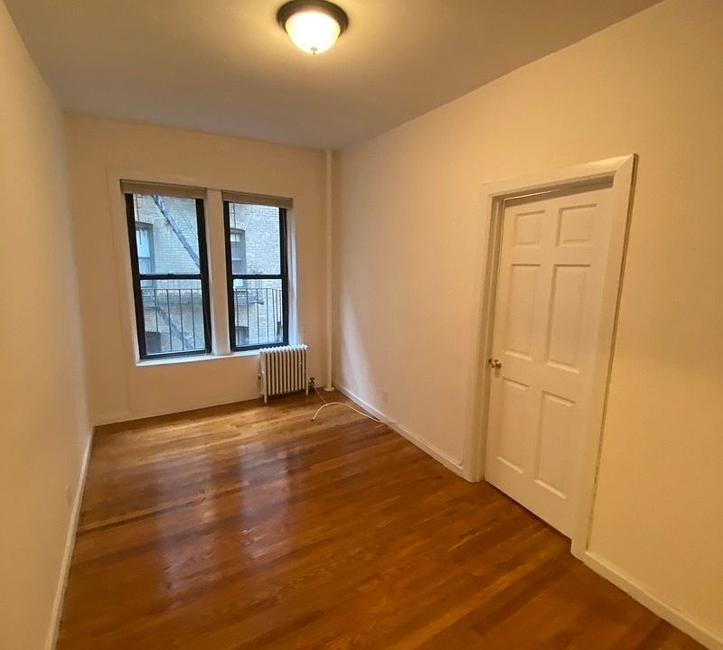 2nd image of 308 E 78th St #17B
