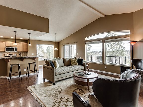 4th image of 1619 S Canyon Woods Ln