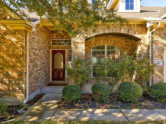 3rd image of 15504 Bandon Dr