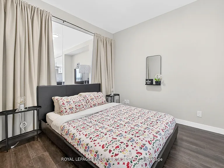 15 Queen St S #2303 — Photo 23