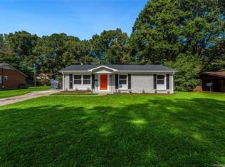 6349 Covecreek Dr, Charlotte, NC 28215