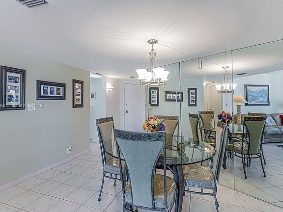 3rd image of 20400 W Country Club Dr APT 811