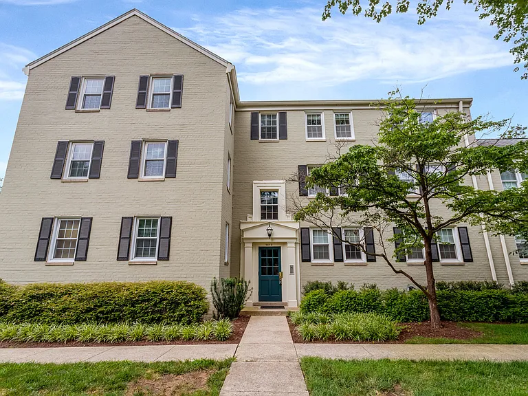 1413 Belle View Blvd #B2 — Photo 30