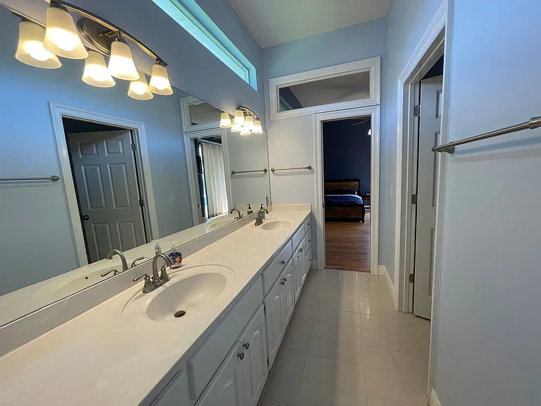 102 Grove Isle Blvd — Photo 28