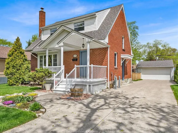 1038 Janisse Dr, Windsor, ON N8S 2W1