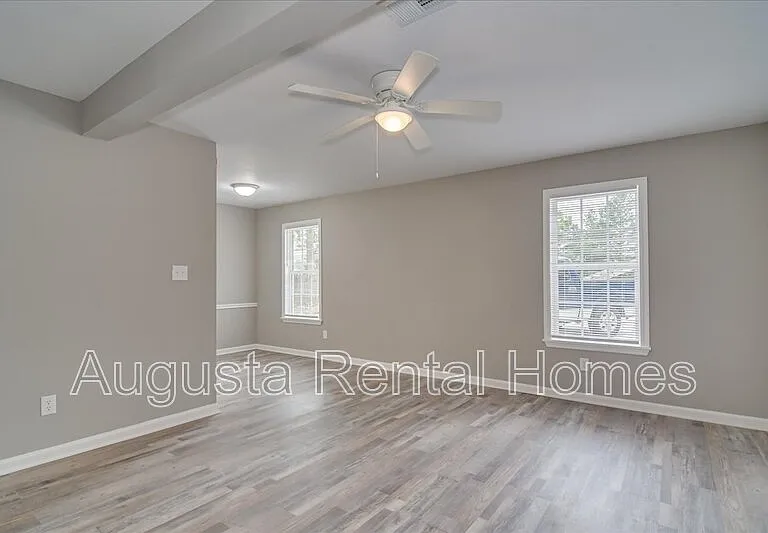 154 Conifer Dr — Photo 4