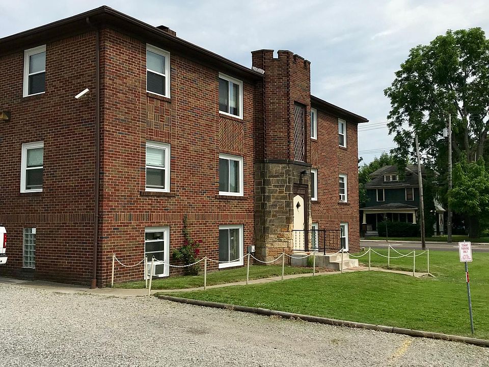 1st image of 745 Mineola Ave Unit 1