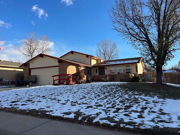 2nd image of 8578 Gray Ct