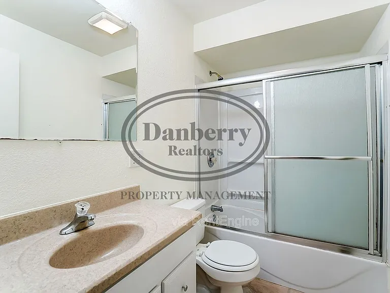 919 Brookley Blvd — Photo 16