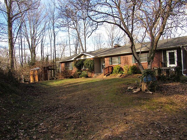1st image of 638 Savannah Dr