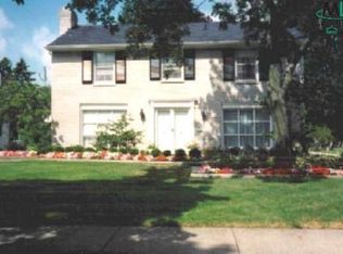 130 Lodewyck St, Mount Clemens, MI 48043