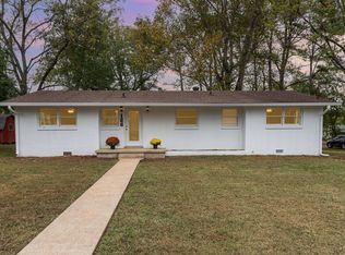 126 SE Forrest Ln, Chapel Hill, TN 37034