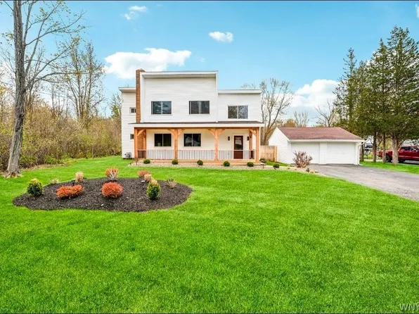 789 Lake St, Angola, NY 14006
