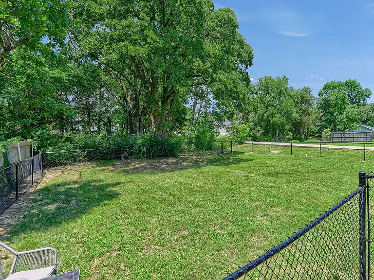 3101 S College Blvd — Photo 31