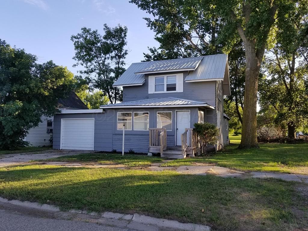 515 3rd St, Milnor, ND 58060 Zillow