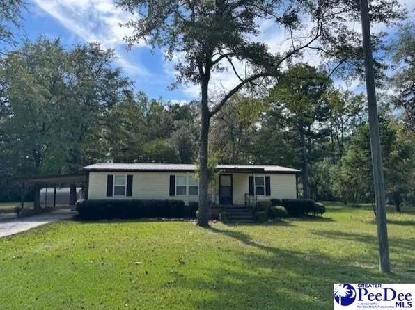 925 Bayberry Cir, Hartsville, SC 29550