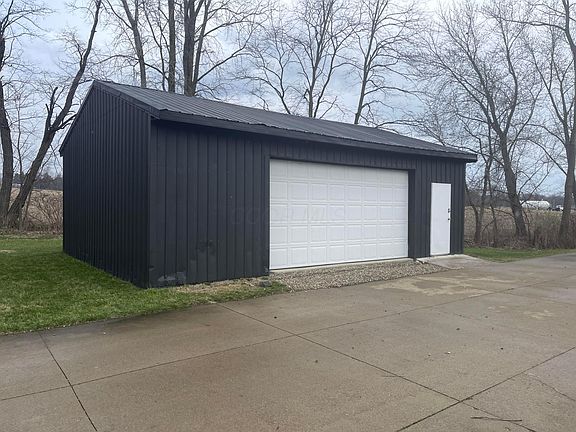 3rd image of 5450 Mink St