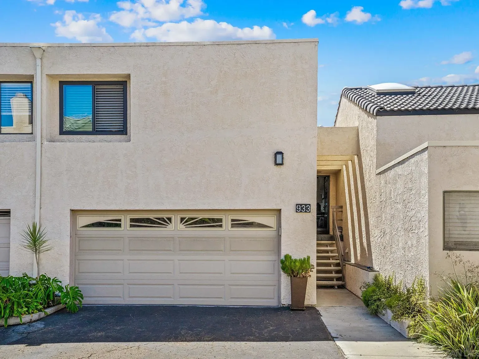 Sea Crest — Photo 2