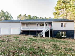 12008 Tyler Ln, Wilsons, VA 23894