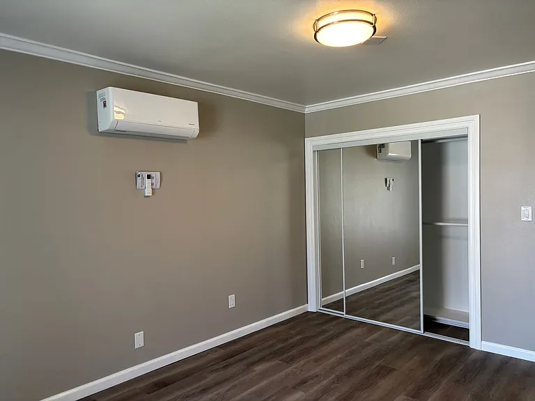 10822 Hartsook St — Photo 19