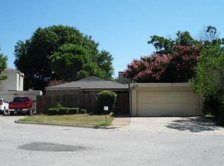 2800 Springleaf Ct, Fort Worth, TX 76133