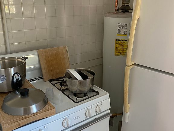 5th image of 2071 El Camino Real #2071
