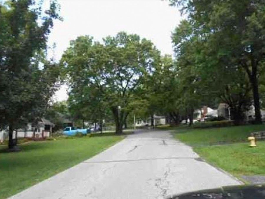 2nd image of 6109 Roger Rd