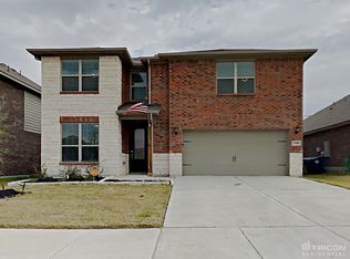 5300 Persimmon Dr, Denton, TX 76207