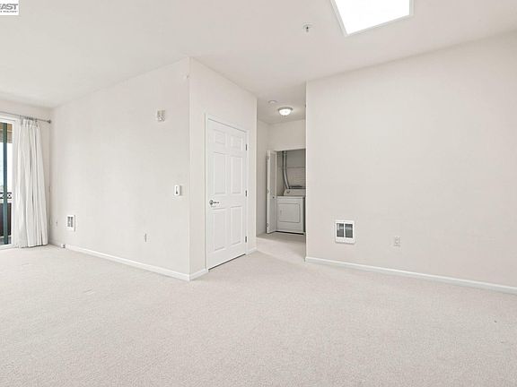 4th image of 401 S Norfolk St APT 301