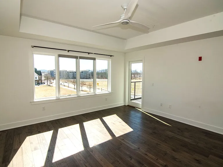 Old Trail Heights Apartments — Photo 15