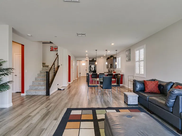 3496 Calentina Ave — Photo 17