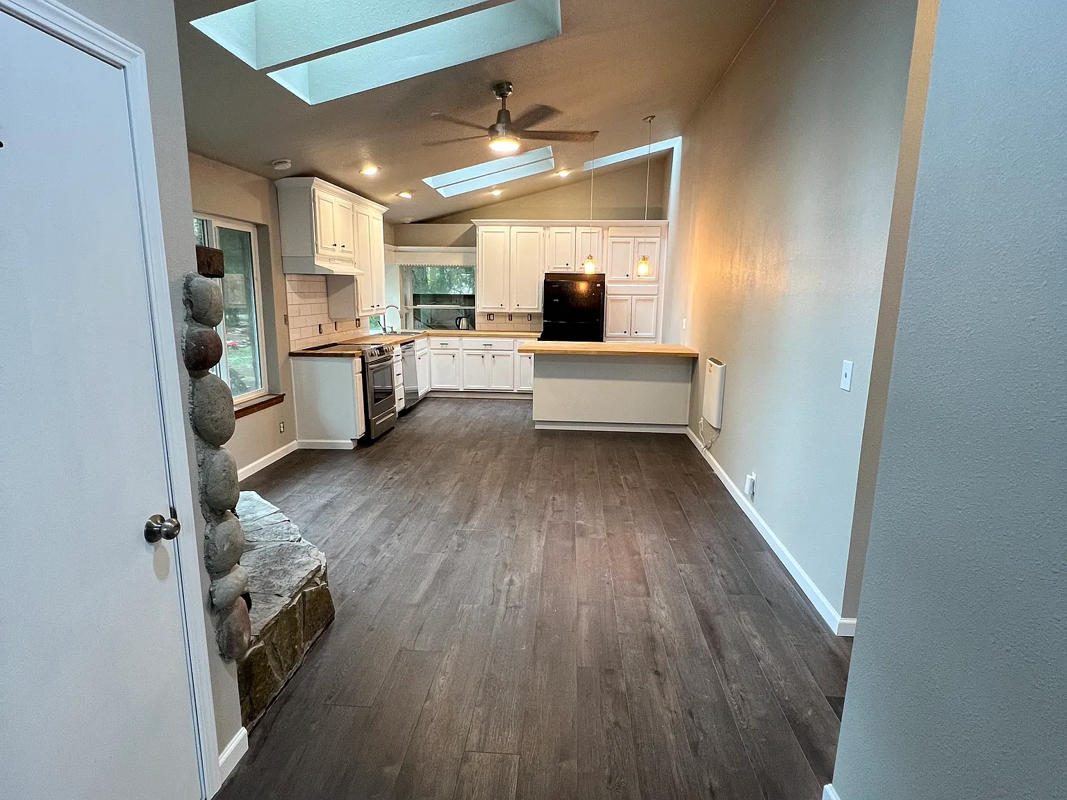 36795 NE Aspen Pl — Photo 2
