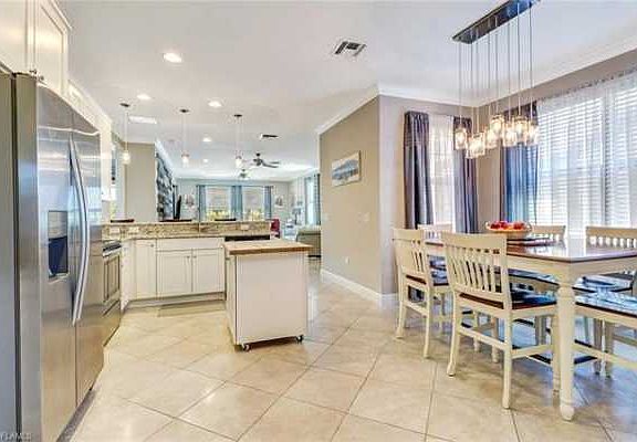 Home For Sale In Artesia