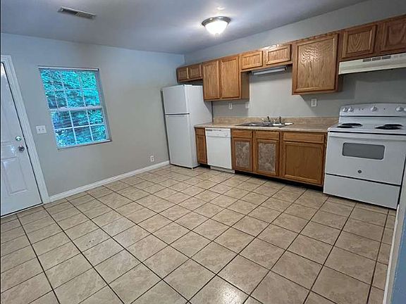 3rd image of 6360 Champion Rd