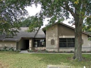 2603 Lakeview Way, Plant City, FL 33566