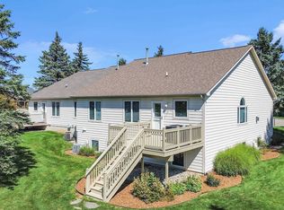 6101 Steeplechase Dr, Grand Blanc, MI 48439