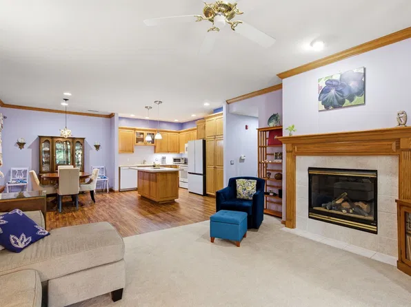 6802 Raymond Rd APT 108, Madison, WI 53719