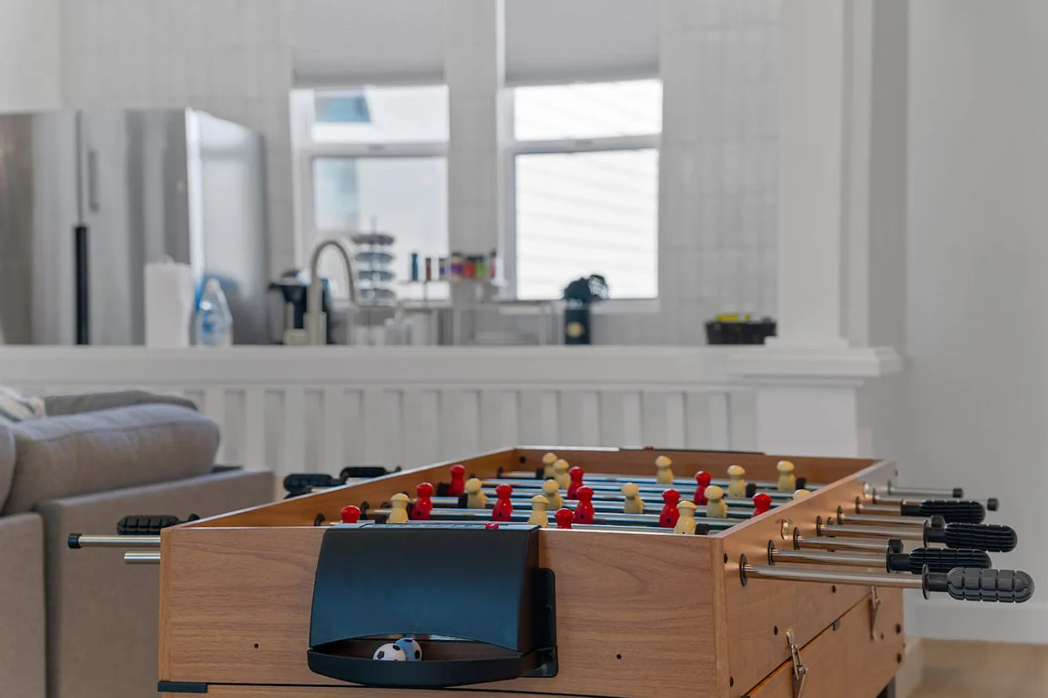 2 bed, 1.0 bath, $2,796 — Photo 4