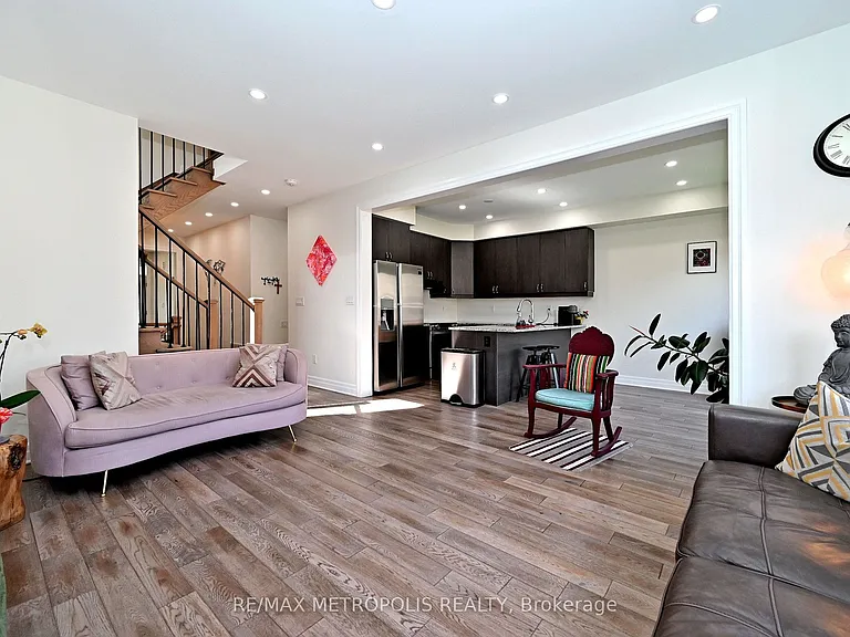 82 Westfield Dr — Photo 10