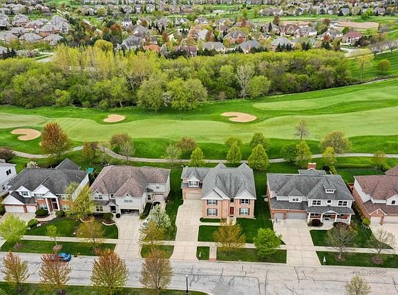 4th image of 2116 Beaver Creek Dr