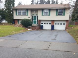 502 El Mar Dr, Rochester, NY 14616