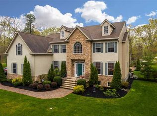 7 Hidden Lake Dr, Cape May Court House, NJ 08210