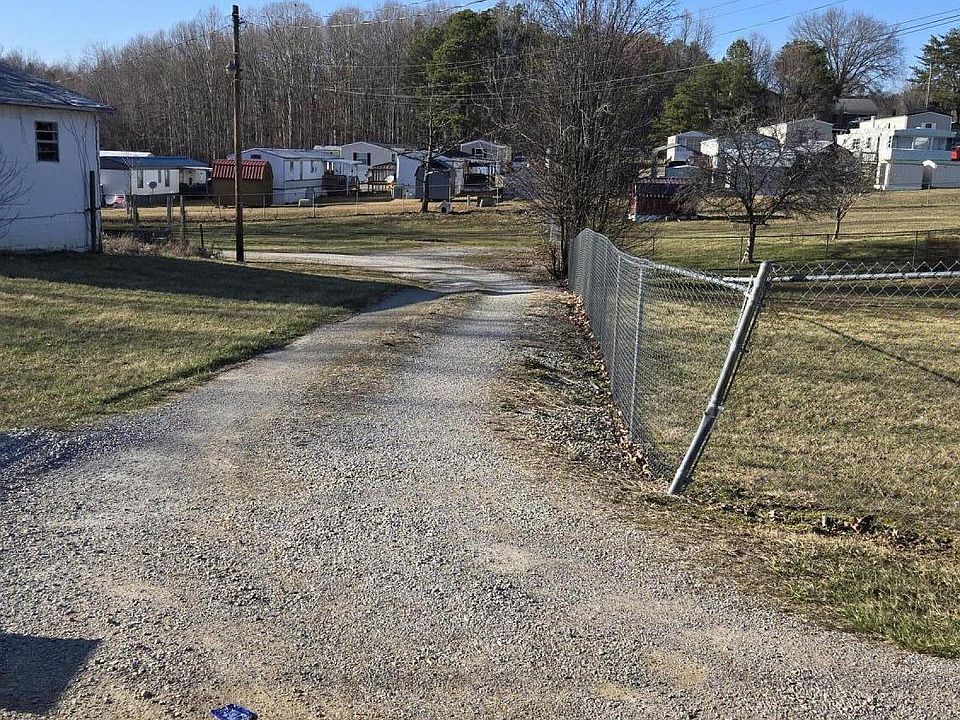 2nd image of 58 Robert E Cox Rd