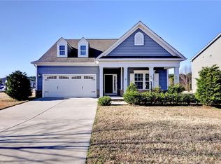 306 Oak Hill Ln, Smithfield, VA 23430