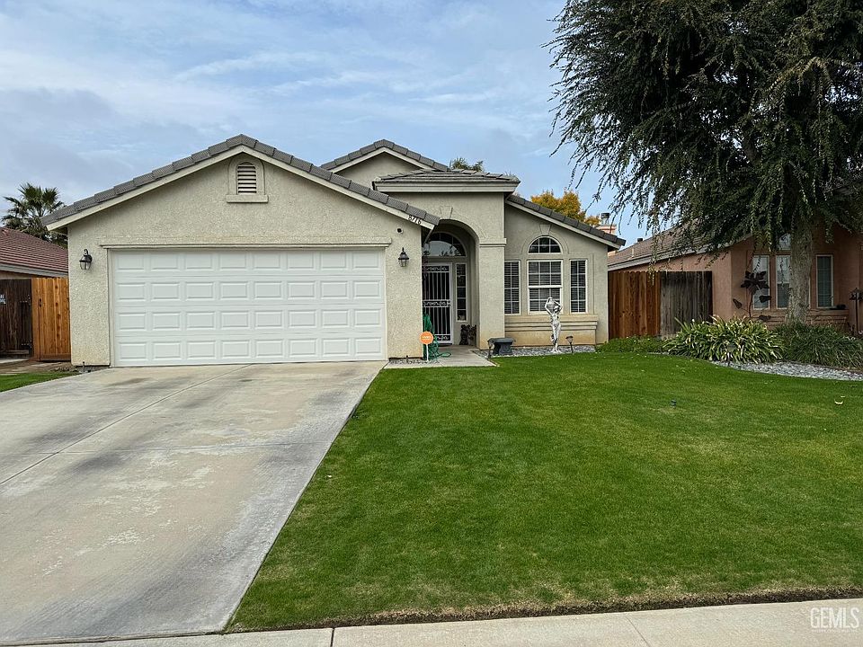 1st image of 8716 Rollingbay Dr
