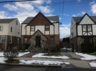 90-37 219th St, Jamaica, NY 11428