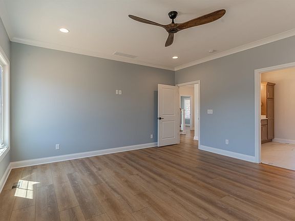 4th image of LOT 32 Westbriar Cir