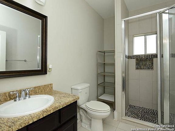 4th image of 1023 W Craig Pl
