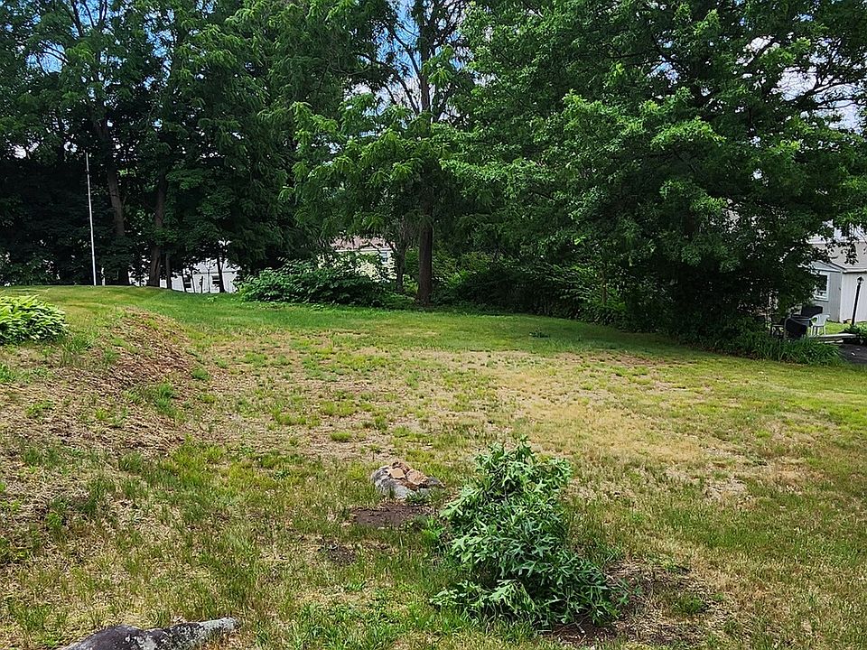 2nd image of 309 Francis Street